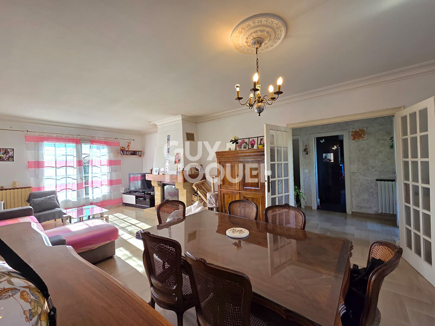 Belle maison familiale 229 m² à Crépieux-la-Pape