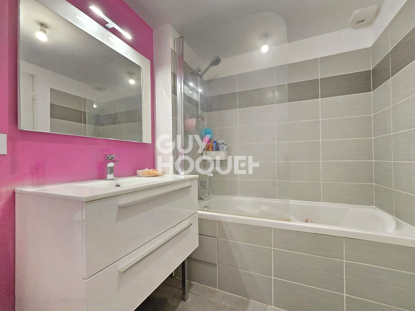 EN EXCLUSIVITÉ - MAISON EN COPROPRIÉTÉ À RILLIEUX-LA-PAPE SECTEUR VANCIA