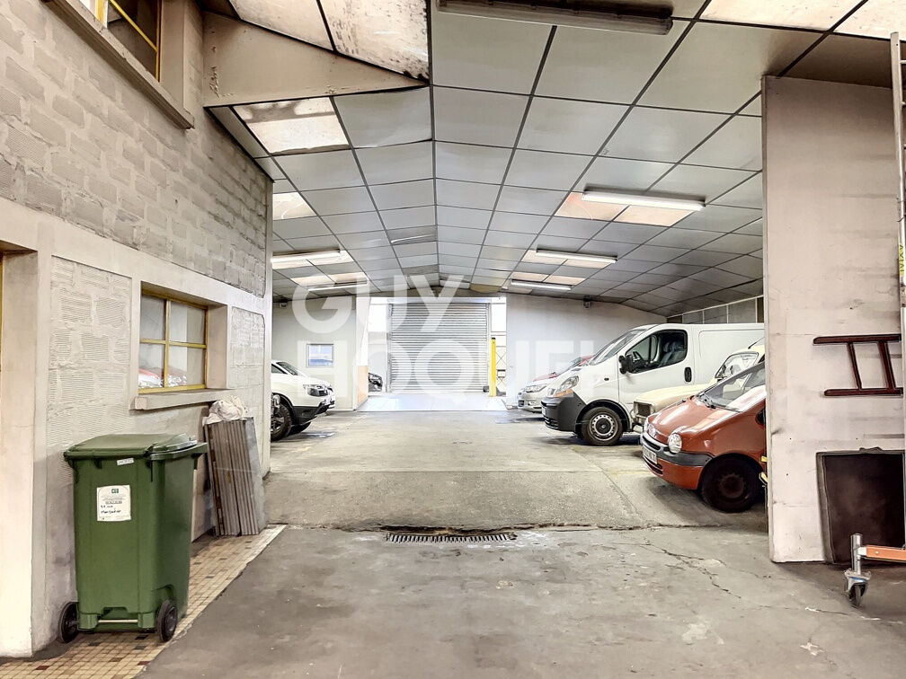 EN EXCLUSIVITÉ  - LOCAL D'ACTIVTIE RARE À RILLIEUX-VILLAGE
