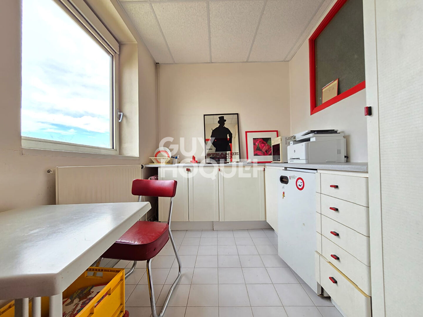 À VENDRE LOCAL COMMERCIAL / PROFESSIONNEL À RILLIEUX-LA-PAPE