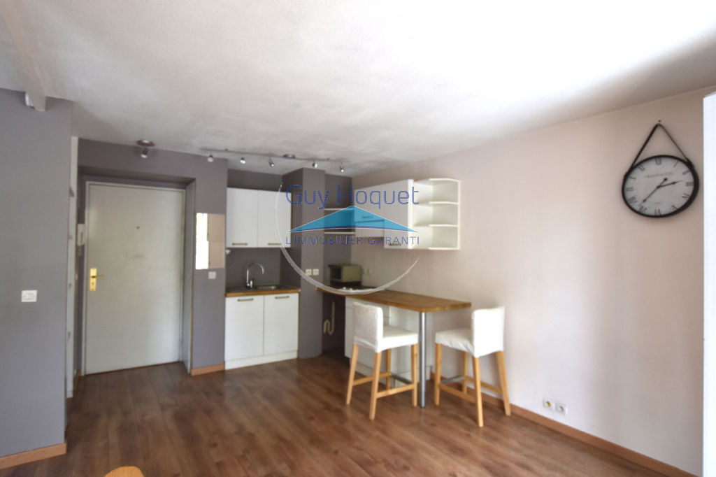 STUDIO MEUBLÉ - MASSY