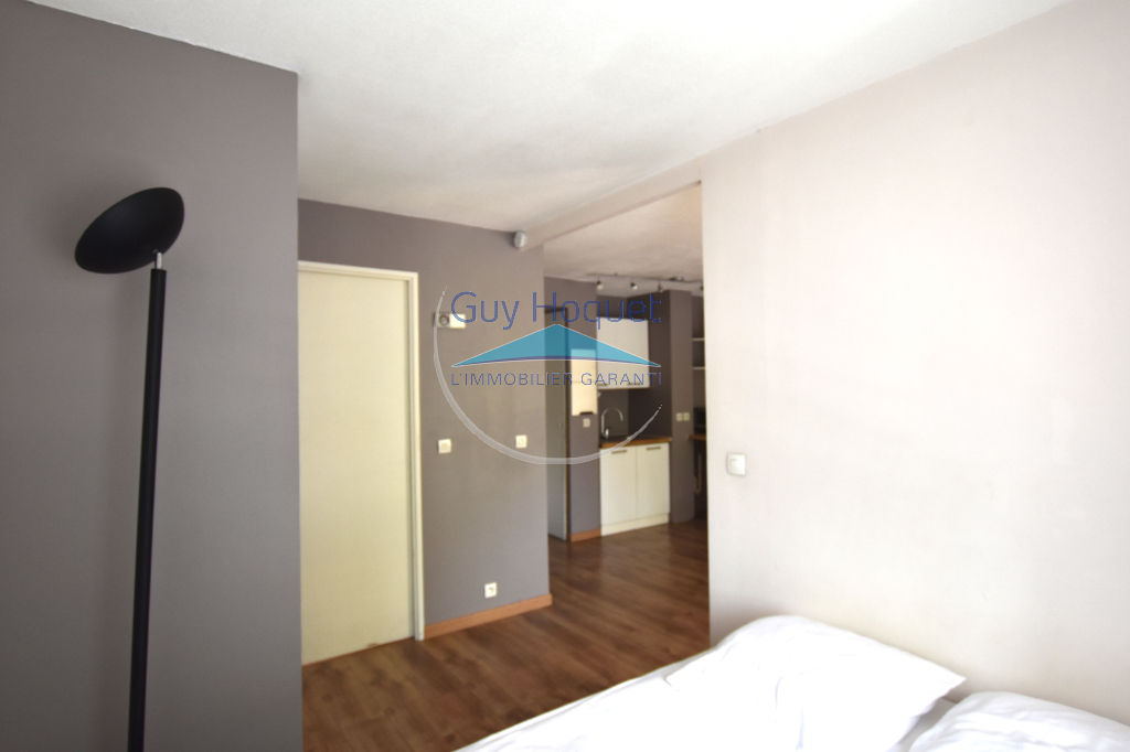 STUDIO MEUBLÉ - MASSY