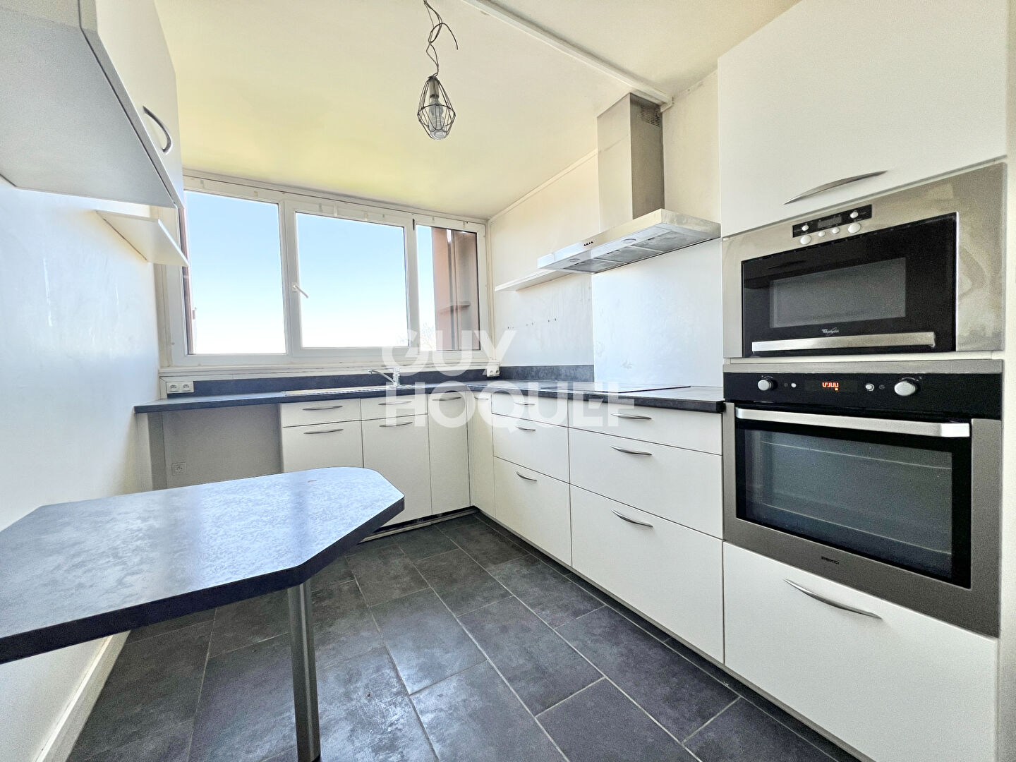 Appartement 3 pièces à vendre à Massy - Vieux Massy, 7ème étage, balcon, cave