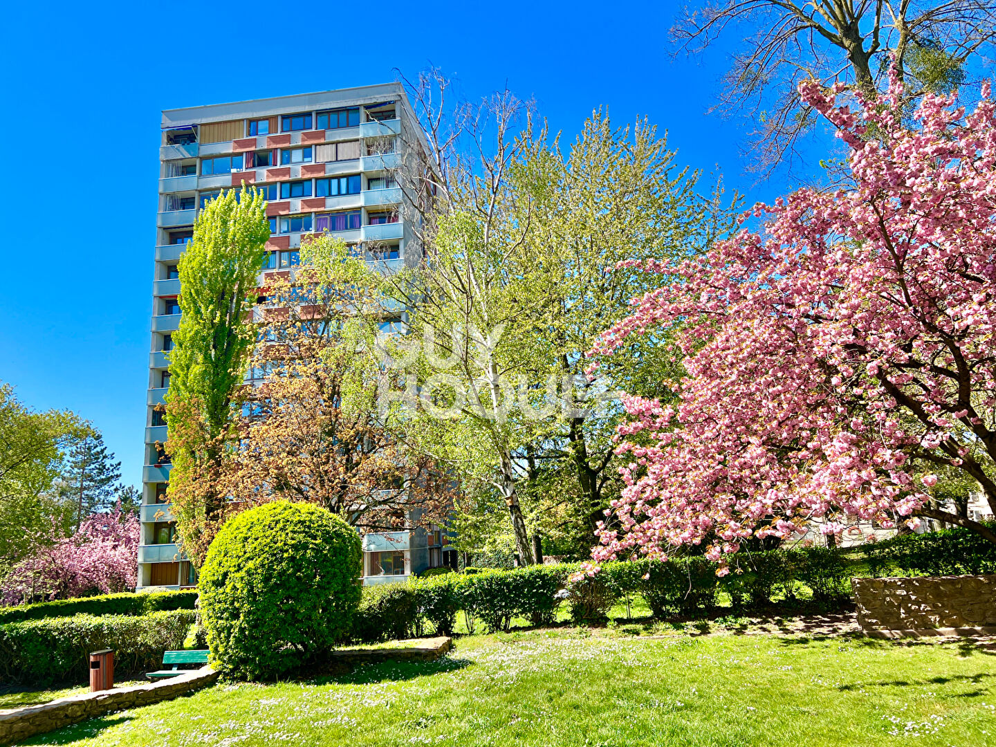 Appartement 3 pièces à vendre à Massy - Vieux Massy, 7ème étage, balcon, cave