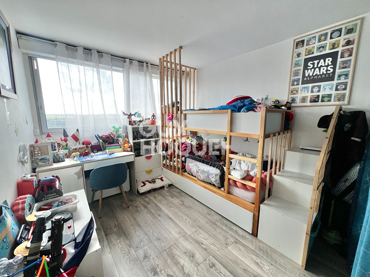VENTE : appartement T4 (82 m²) à MASSY