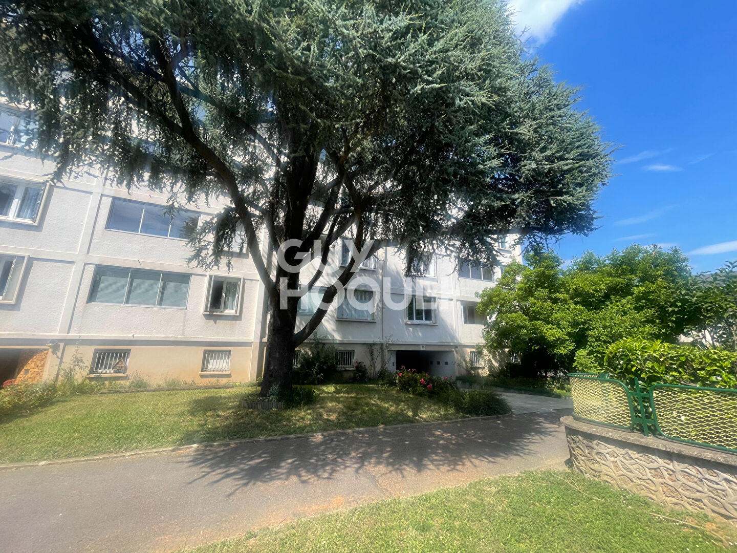 MAGNIFIQUE F4 DE 72.19 m2