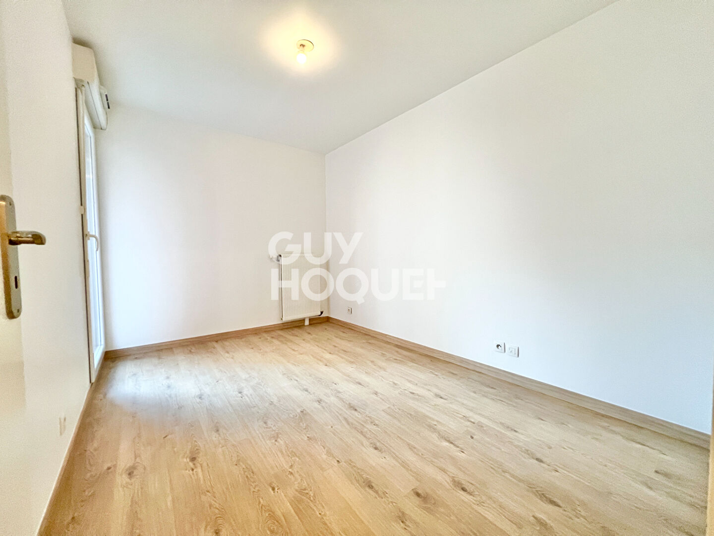 Appartement 5 pièces à vendre en face du parc Ampère