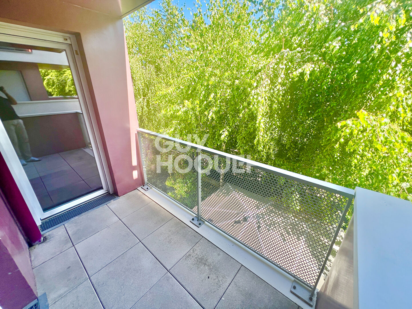 Appartement 5 pièces à vendre en face du parc Ampère