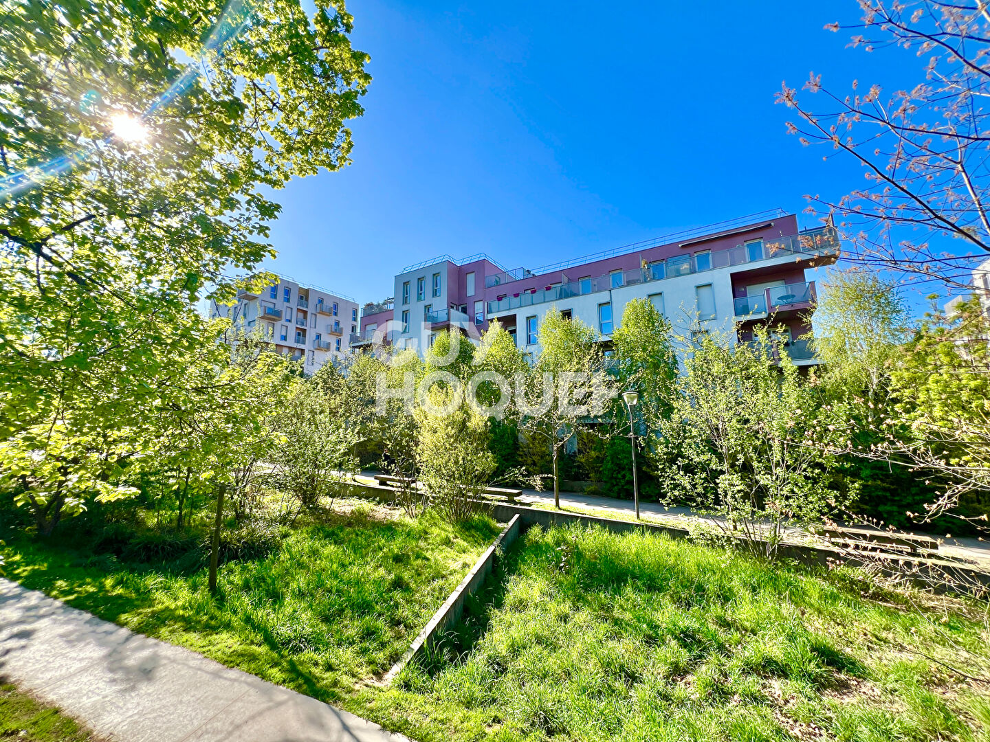 Appartement 5 pièces à vendre en face du parc Ampère