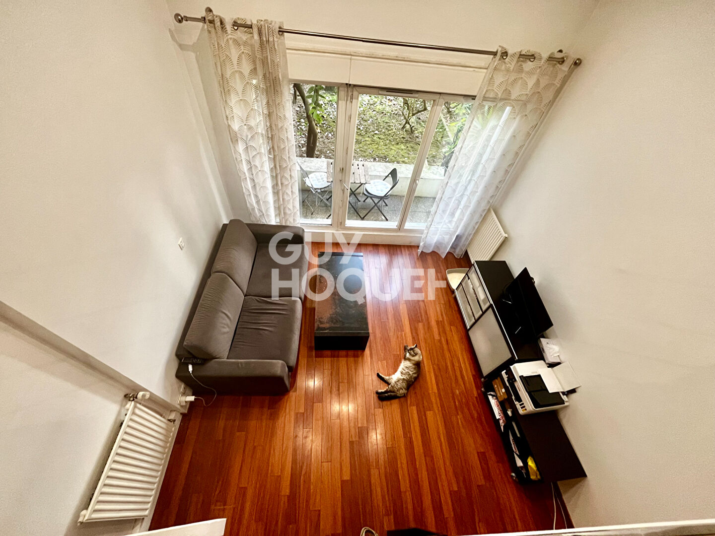 SUPERBE STUDIO +1 MEUBLE AVEC MEZZANINE