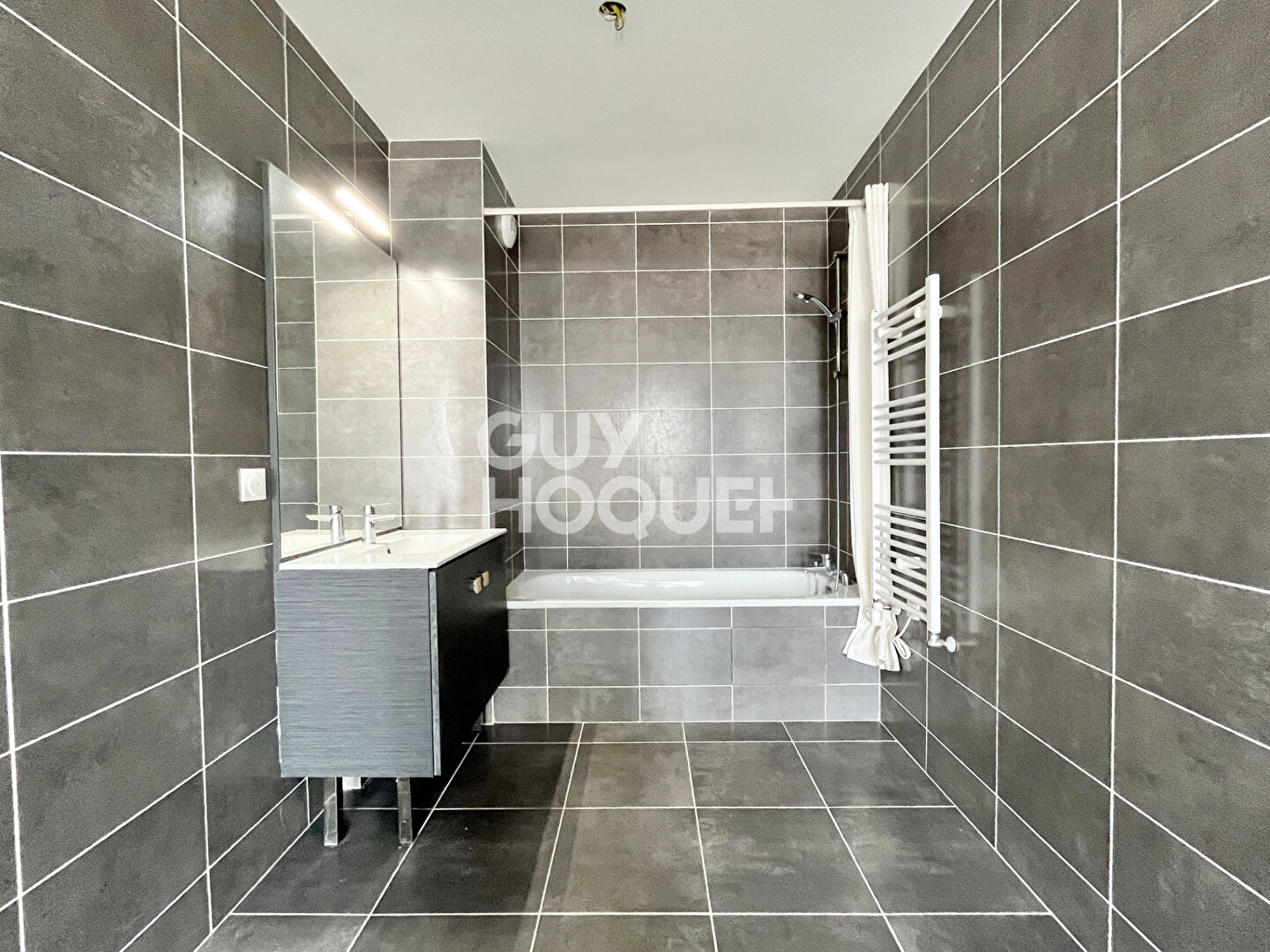 À vendre : Appartement 5 pièces à Massy, secteur Vilgenis