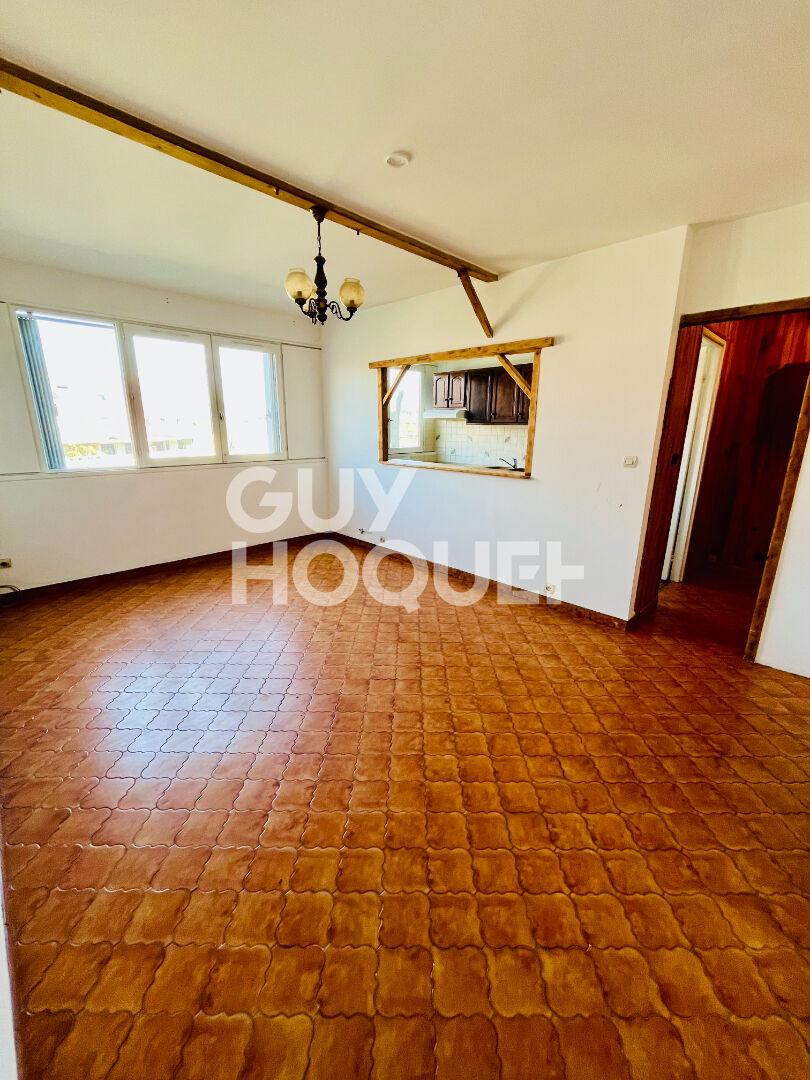 AU CENTRE DE LONGJUMEAU - APPARTEMENT T2