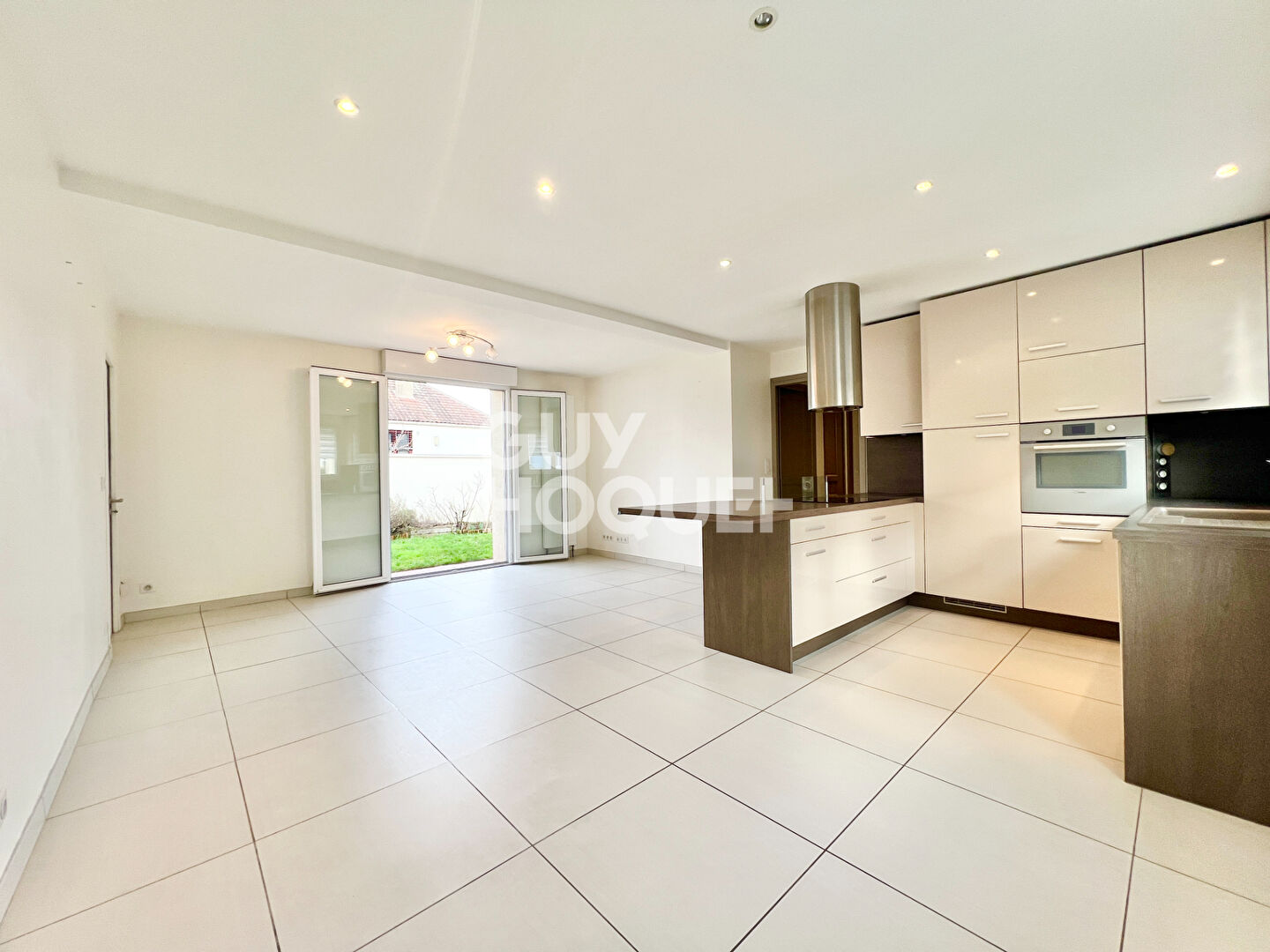 Massy ? Vieux Massy - Coeur de ville| Maison familiale 4 pièces ? 93 m² habitables (132 m² utiles)