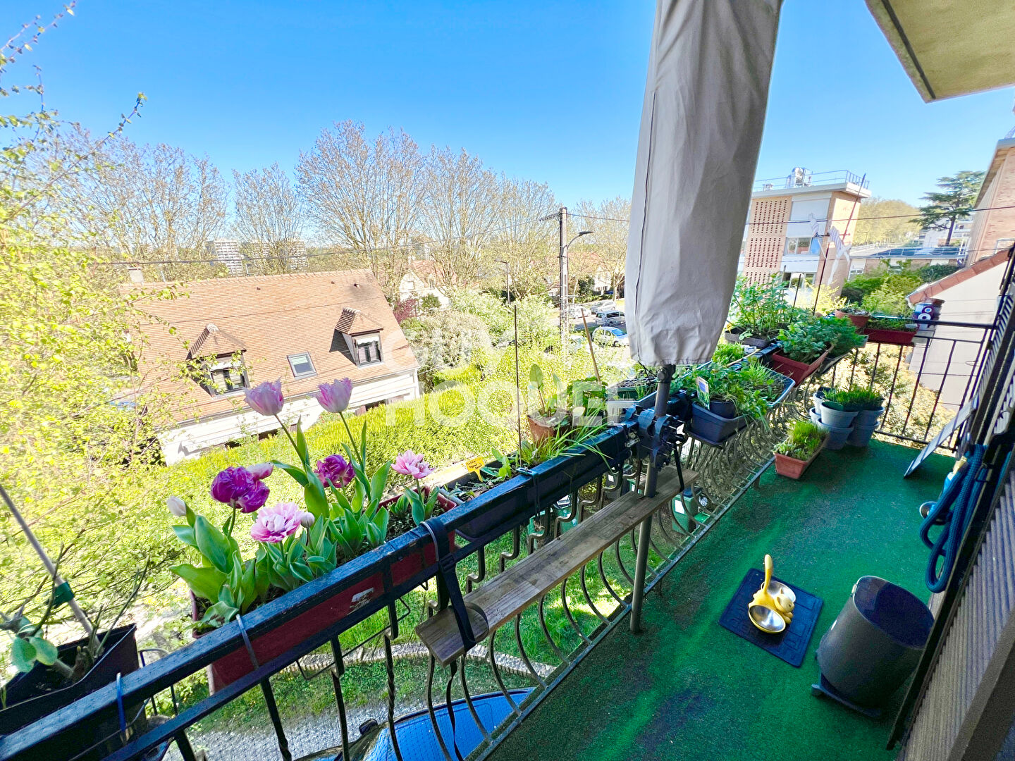 DUPLEX 5 pièces à vendre à Antony - 87 m² avec garage double, cave, balcon et jardinet.