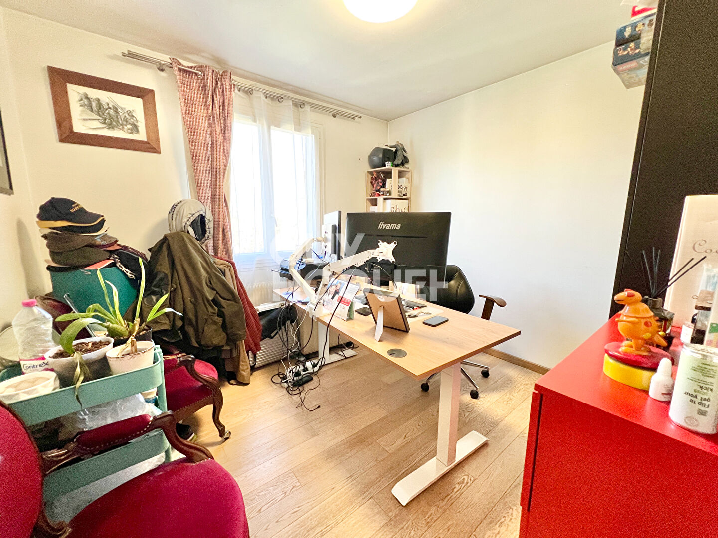 DUPLEX 5 pièces à vendre à Antony - 87 m² avec garage double, cave, balcon et jardinet.