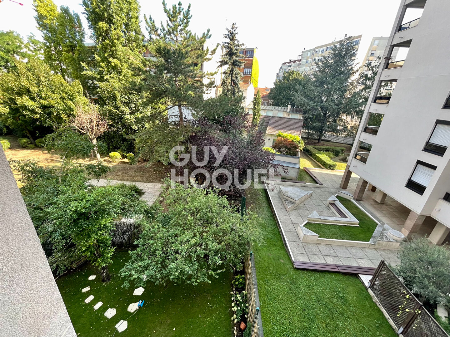 VENTE d'un appartement 4 pièces (85 m²) à VANVES