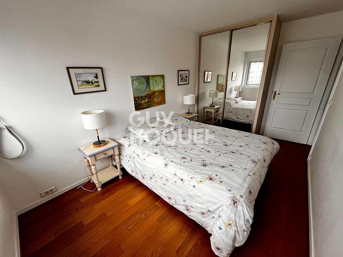 3 pièces - Métro 13 et Gare Sncf - Ravalement payé en cours