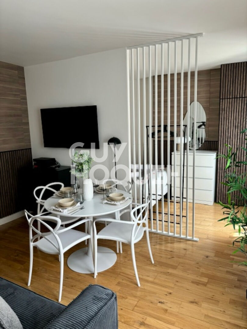 SUPERBE DEUX PIECES RENOVE - PARC MONTSOURIS