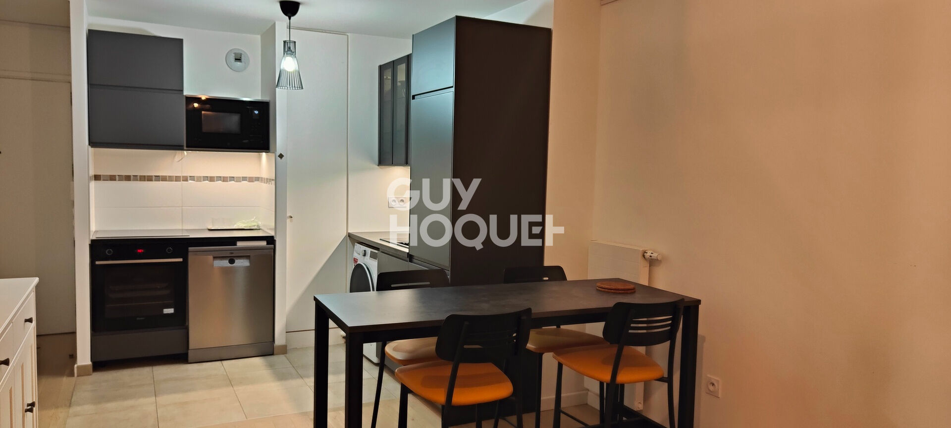 2 PIECES MEUBLE - RESIDENCE RECENTE DE STANDING