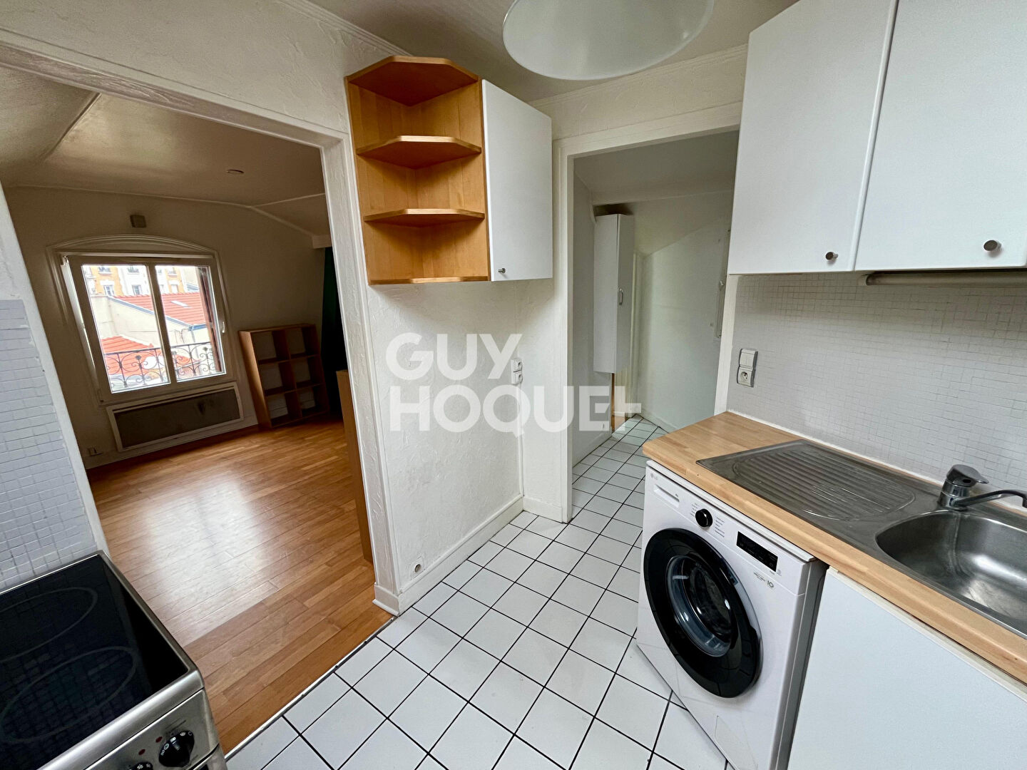 Dernier étage - 2 pièces plein de charme avec balcon à Malakoff