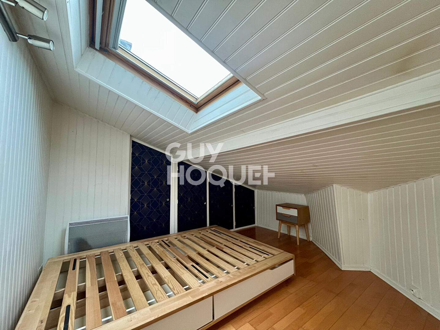 Dernier étage - 2 pièces plein de charme avec balcon à Malakoff