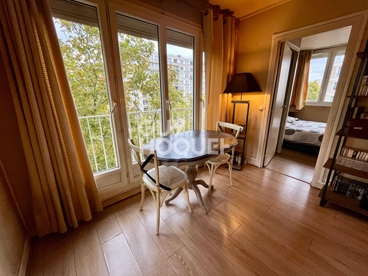 A VENDRE : 4 PIECES - 3 CHAMBRES - T6, BUS METROS 13 et 15 !