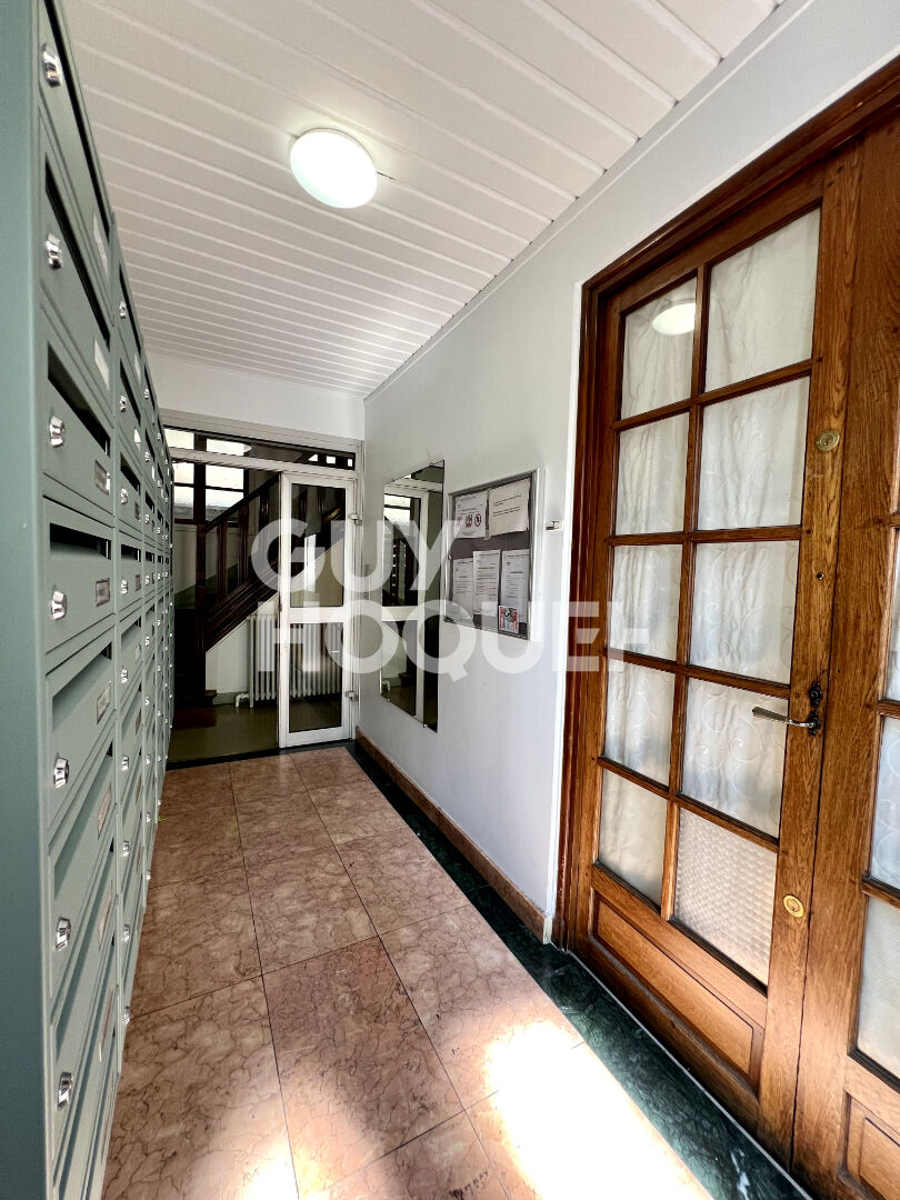 APPARTEMENT 2 PIÈCES - À VANVES - EXCLUSIVITÉ GUY HOQUET