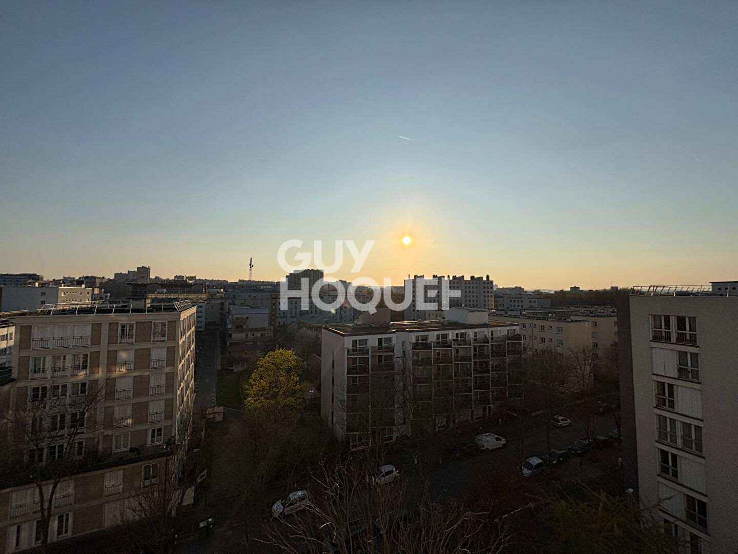 3 pièces - étage élevé - Métro 13