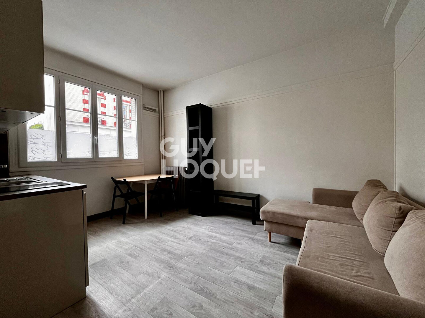 Appartement 2 pièces à vendre à Vanves - Proche métro Ligne 13 et gare Vanves-Malakoff