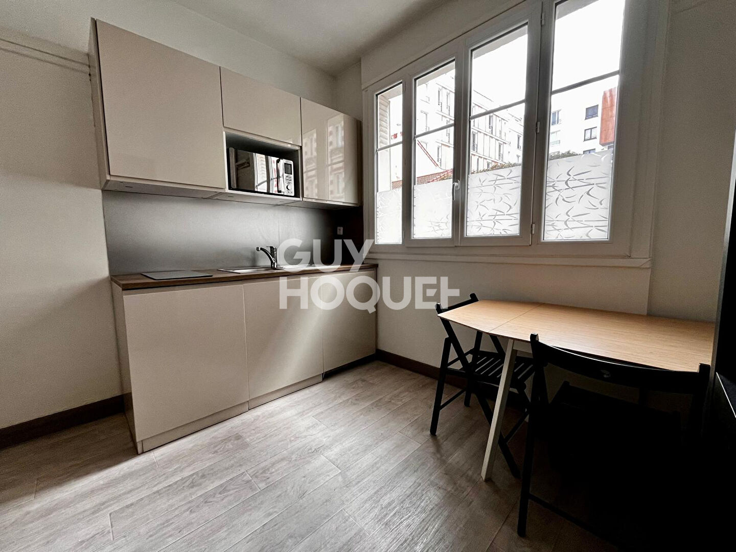 Appartement 2 pièces à vendre à Vanves - Proche métro Ligne 13 et gare Vanves-Malakoff