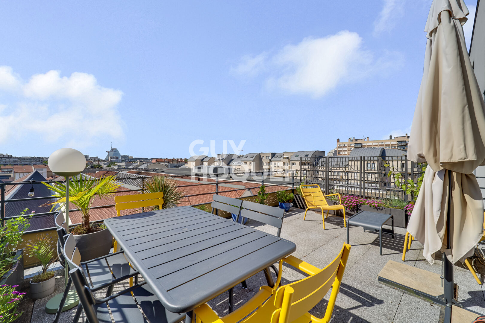 Superbe 4/5pièces avec terrasse, balcon et double parking