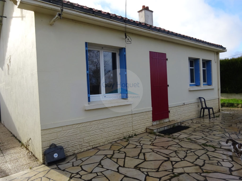 Vente d'une maison T3 au POIRÉ SUR VIE