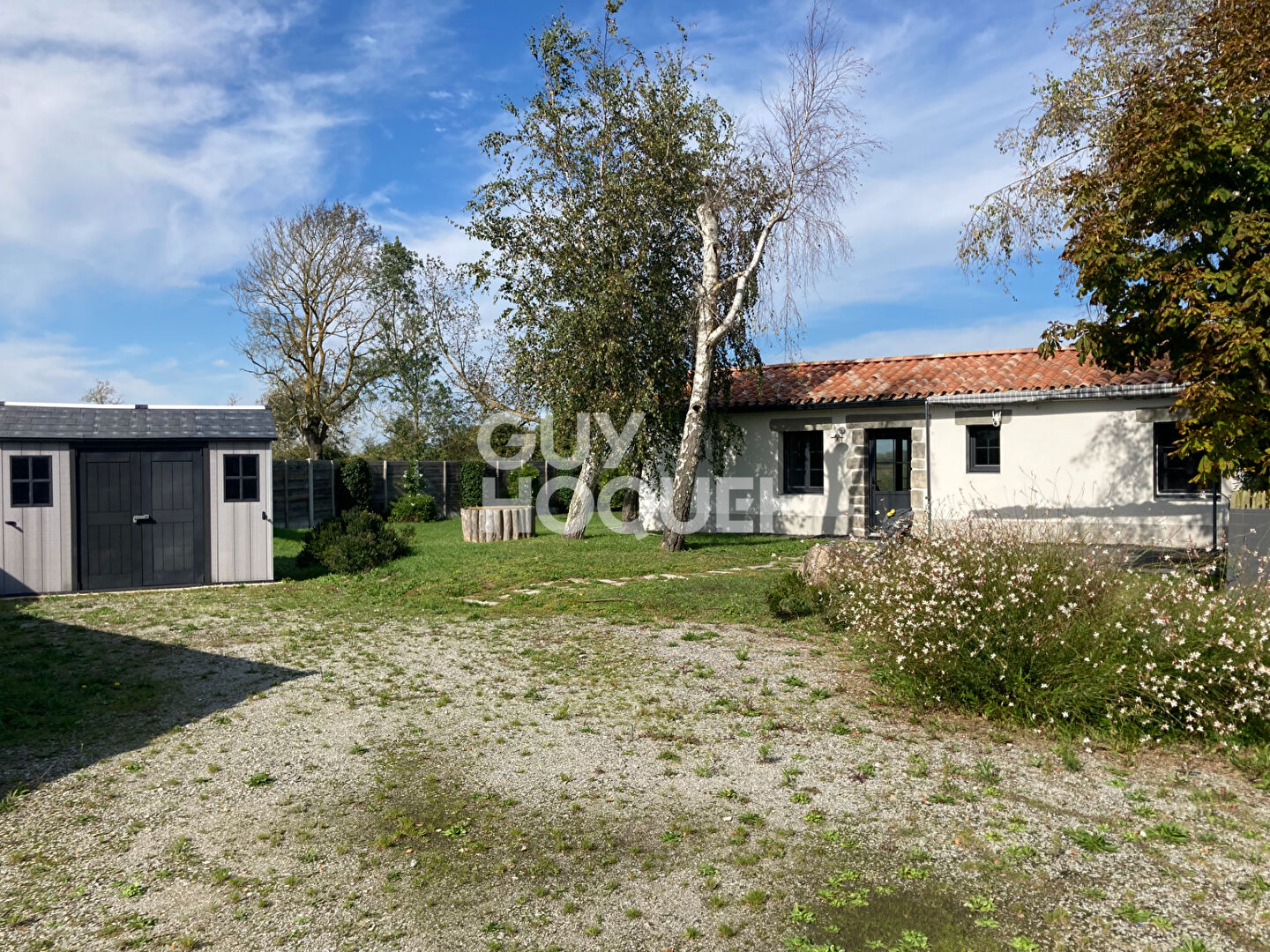 Maison rénovée dans un domaine privé !