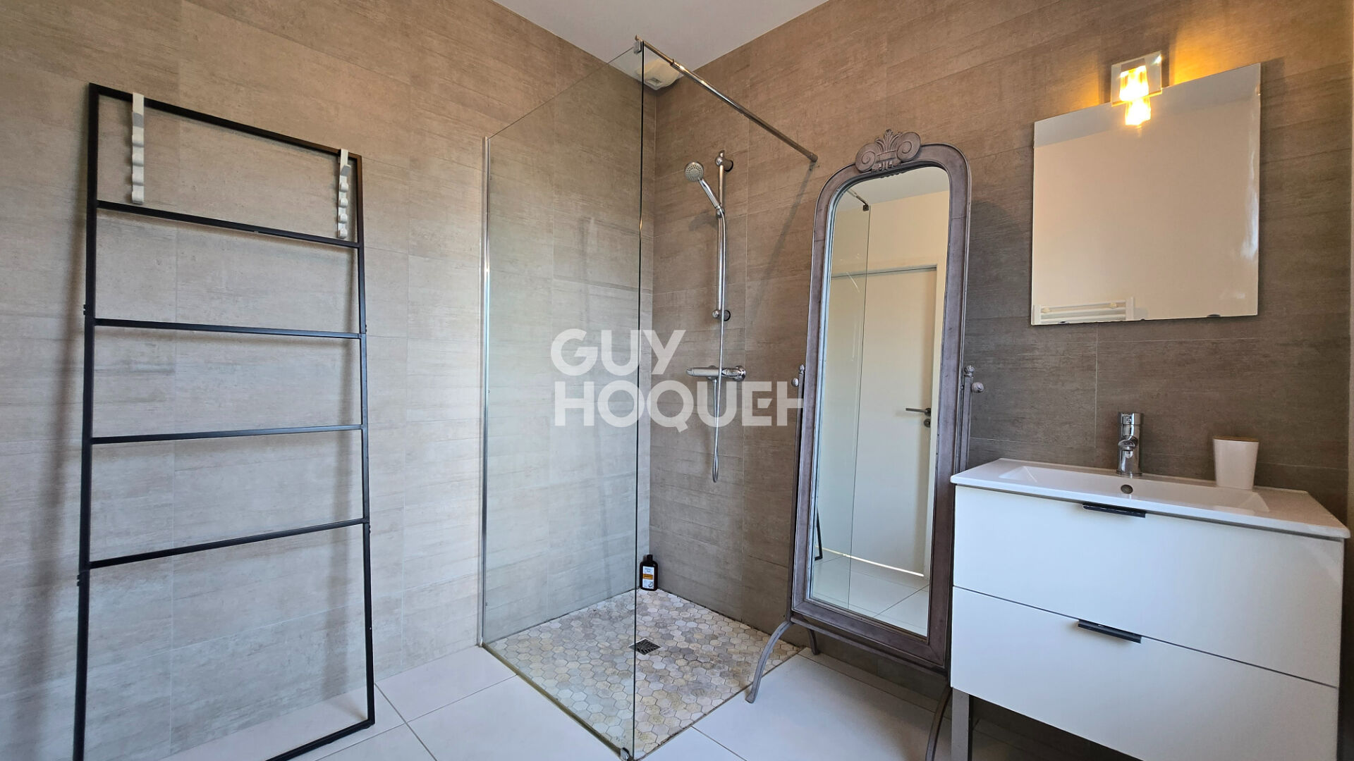 Maison Contemporaine !