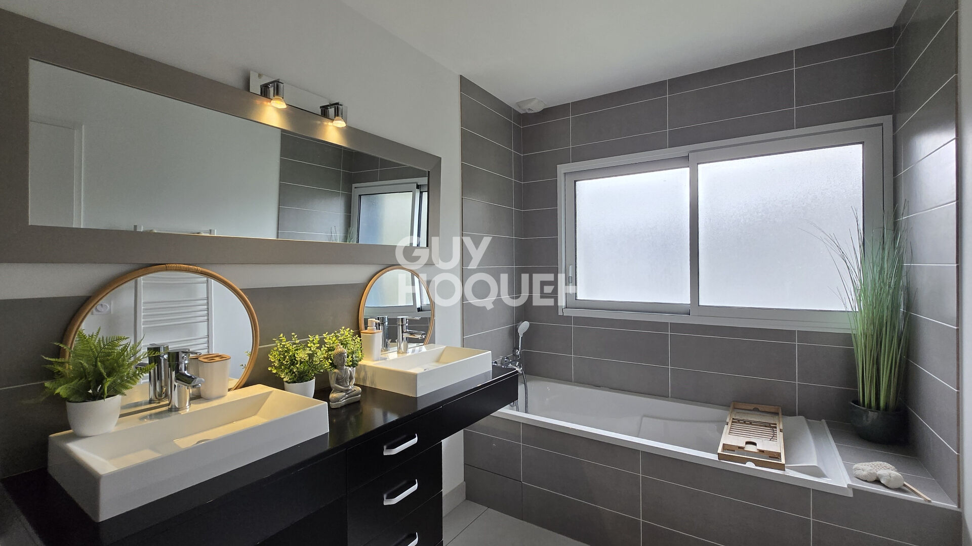 Maison Contemporaine !