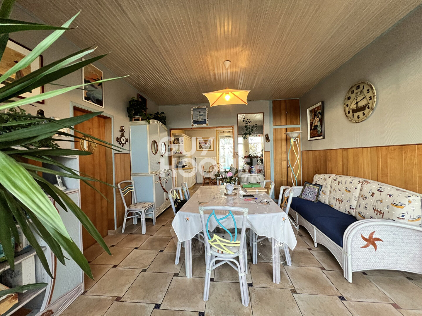 Élégante villa vue mer corniche de Sion