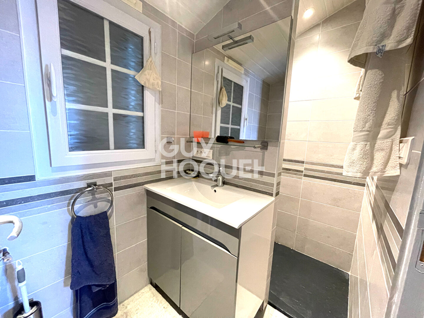 Maison T4 de 93 m²  hab. avec piscine