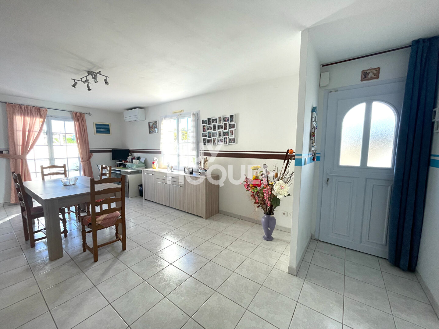 Maison T4 de 93 m²  hab. avec piscine