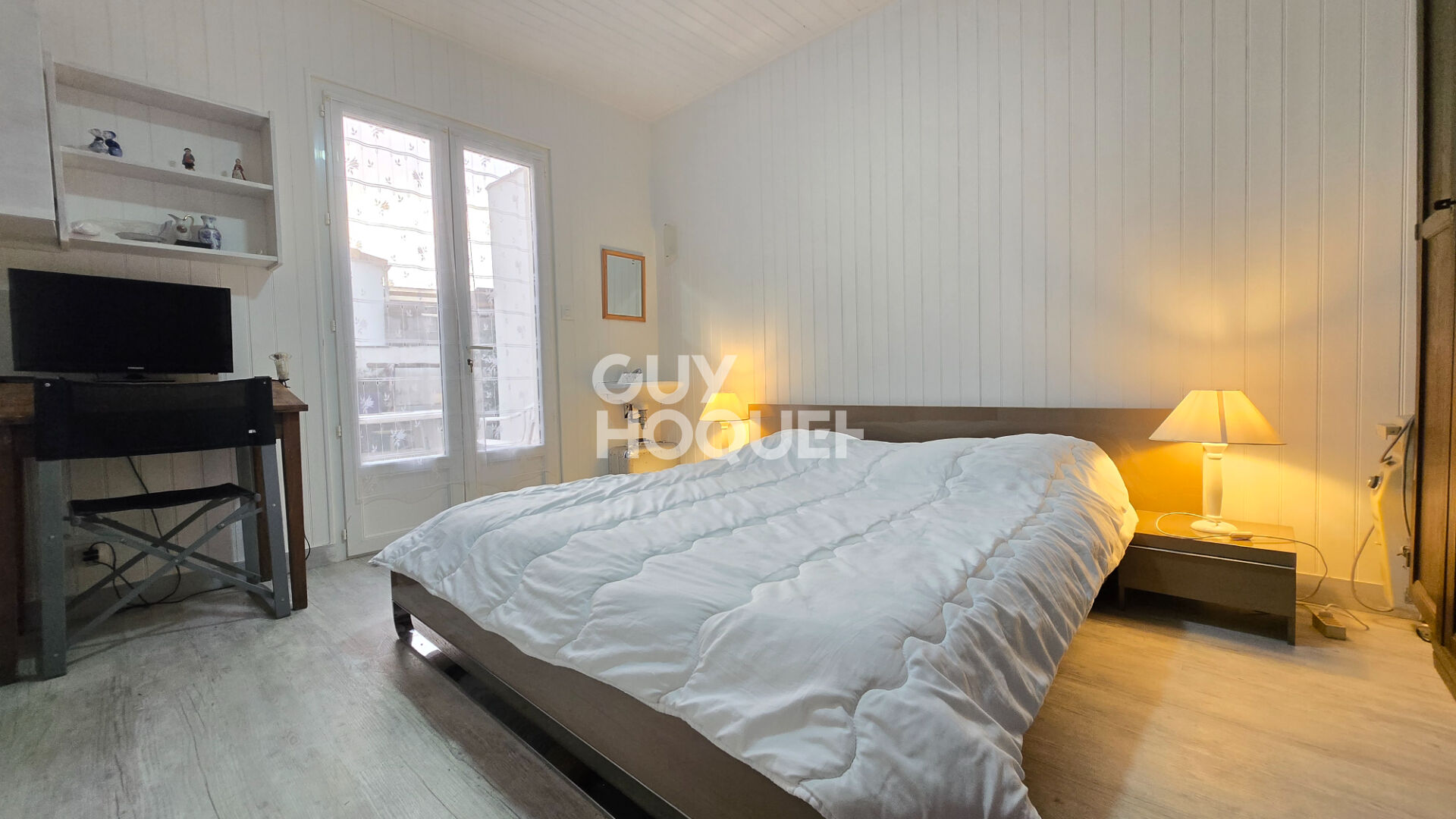 A 600 m de la plage des Bussoleries !