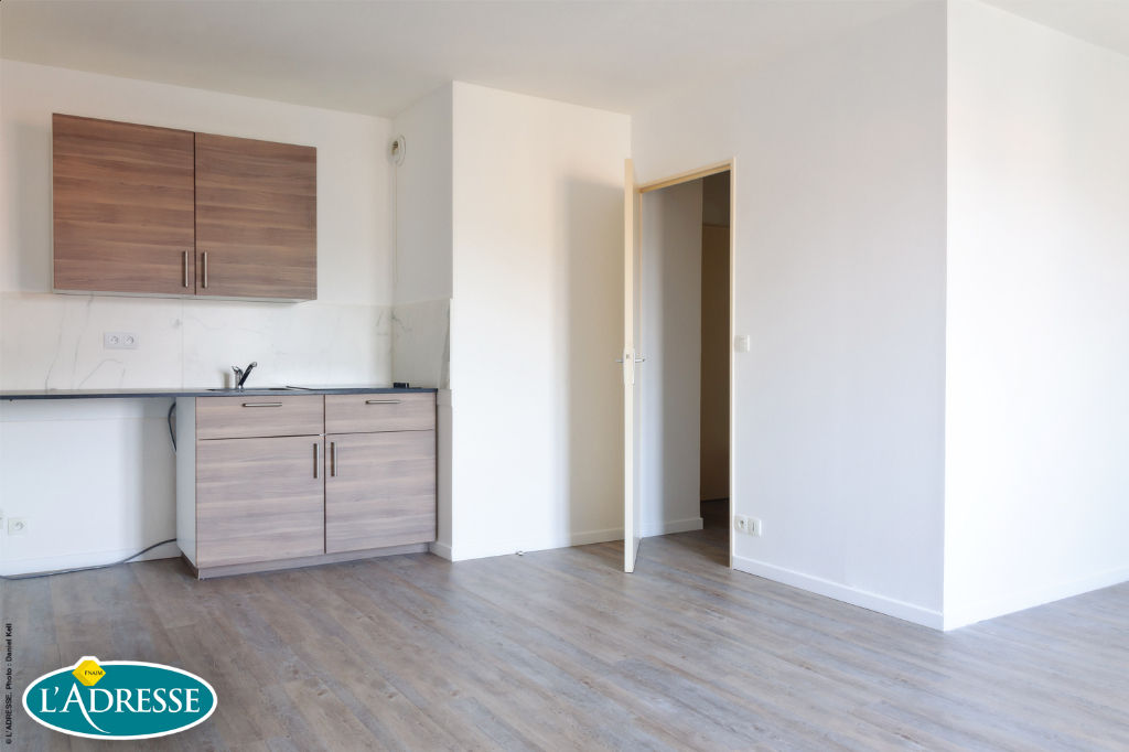 Appartement Crecy La Chapelle 1 pièce(s) 31.80 m2