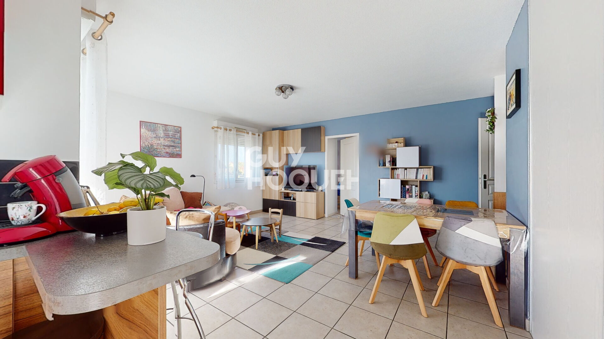 APPARTEMENT 4 PIÈCES LUMINEUX - AVEC TERRASSE