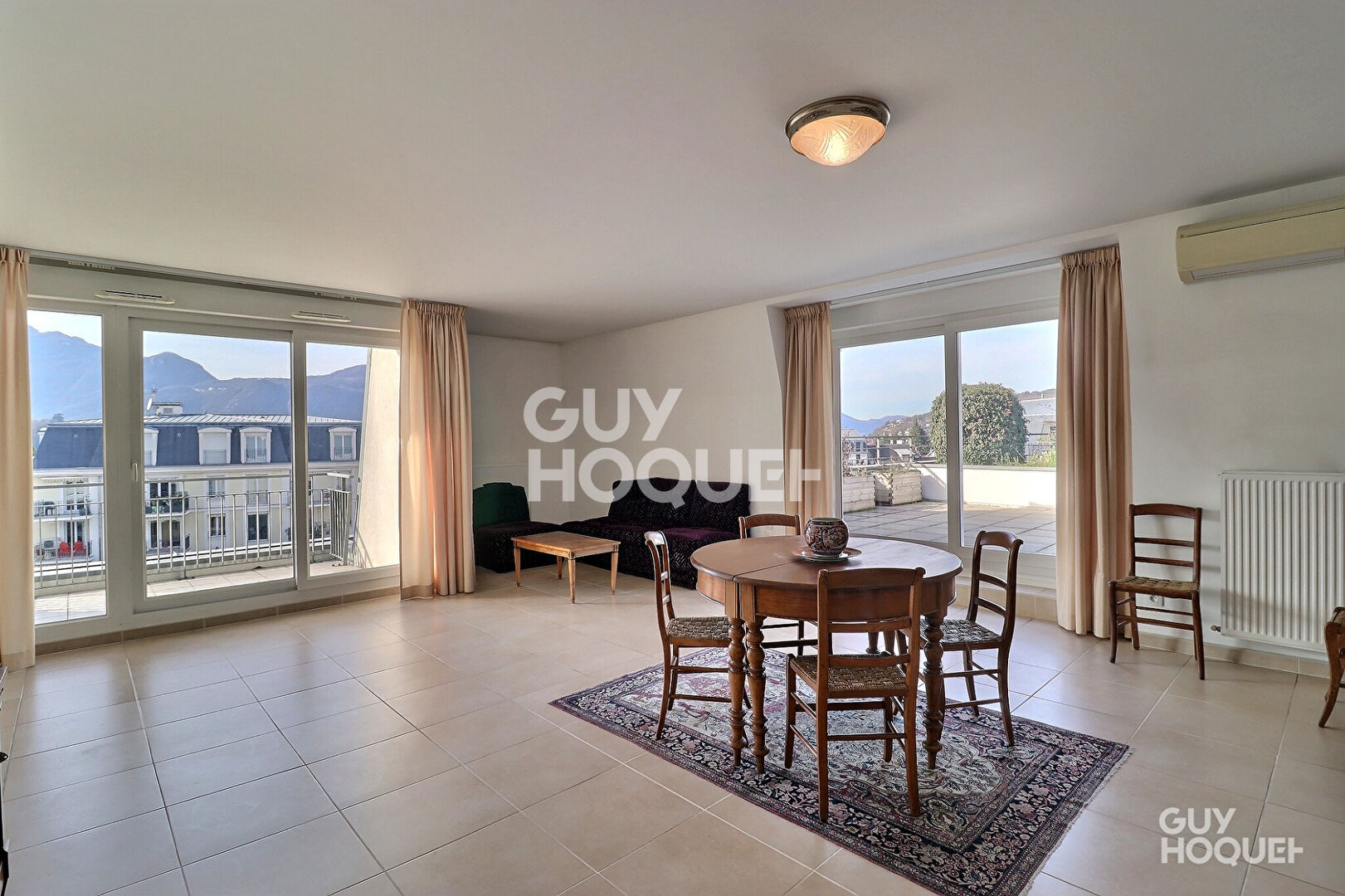 Appartement T4 (114 m²) à vendre à AIX LES BAINS