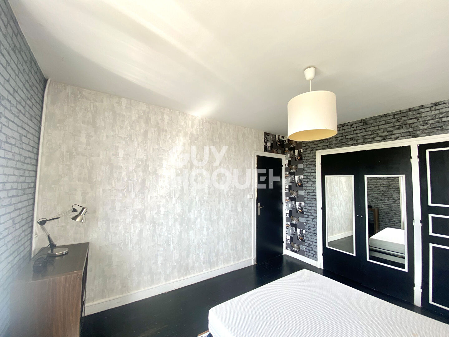 A LOUER BREST- secteur PRAT LEDAN - APPARTEMENT T3 MEUBLE