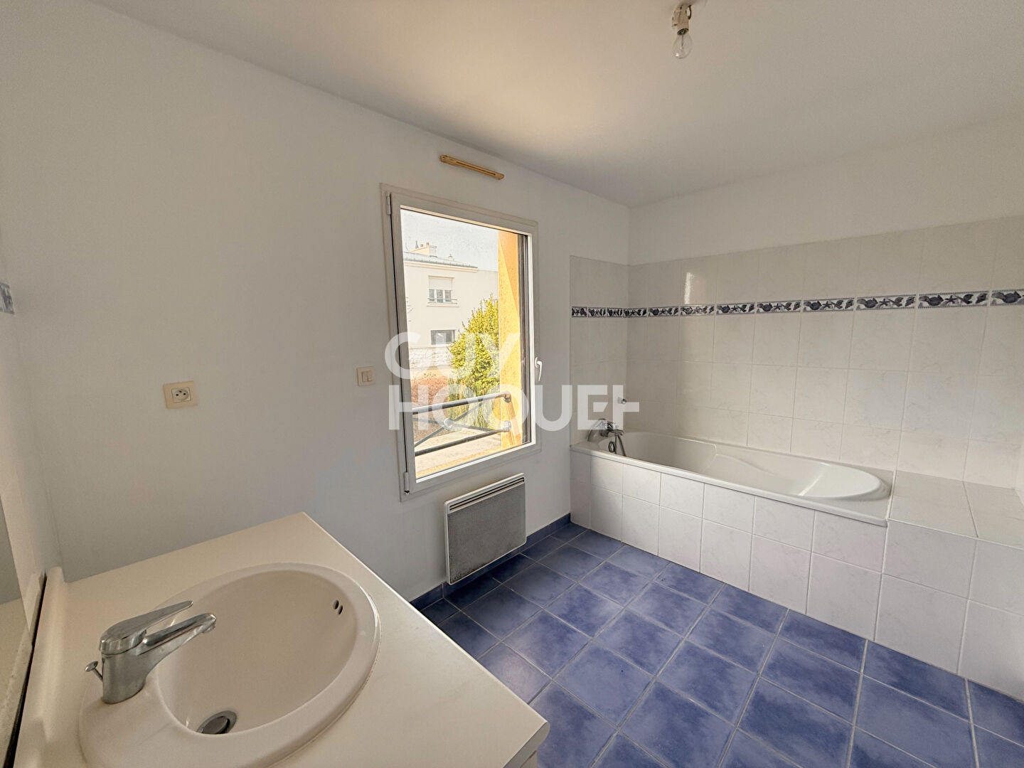 LOCATION MAISON T6 SAINT RENAN