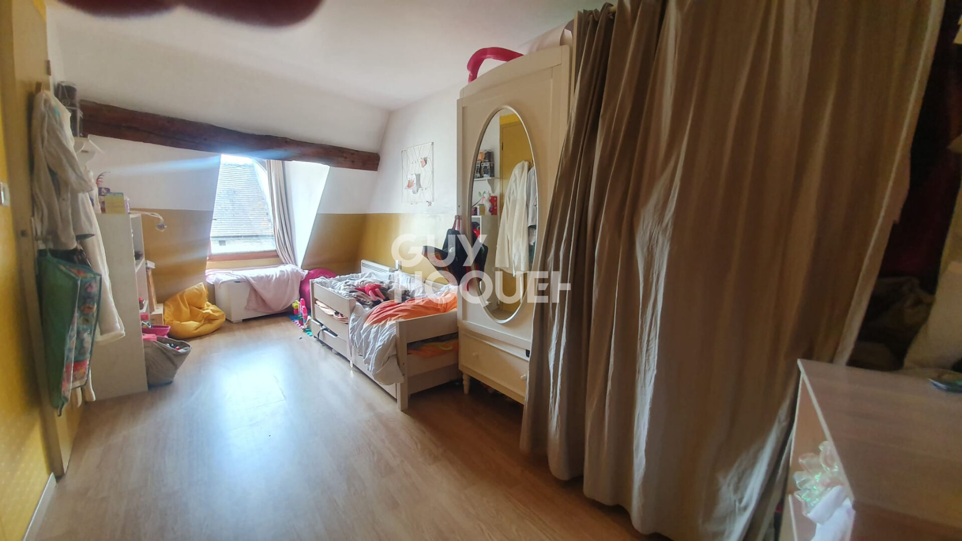 Charmante Maison à Vendre à Mello.