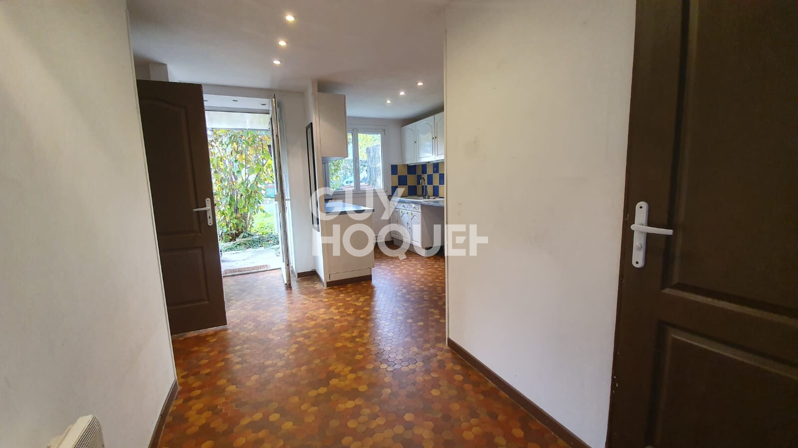 Maison spacieuse à vendre à Clermont - 6 chambres et jardin !