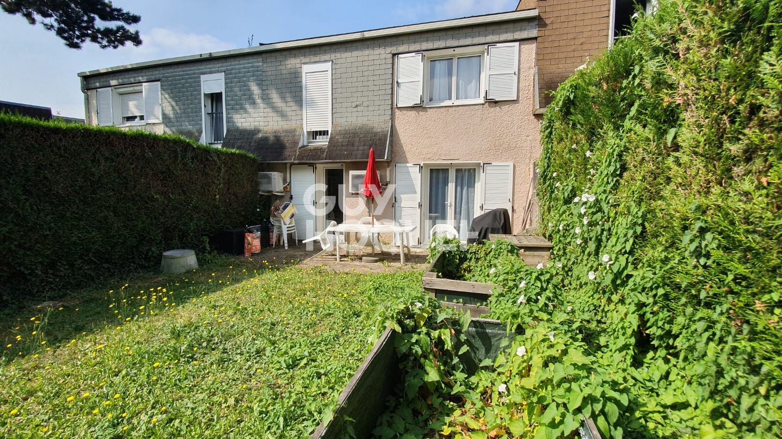 Maison spacieuse à vendre à Clermont - 6 chambres et jardin !