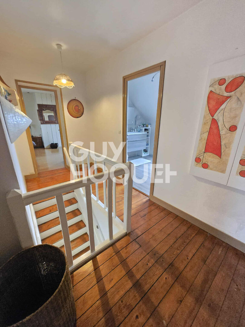 Maison Breuil Le Vert 6 pièce(s) 150 m2 avec piscine