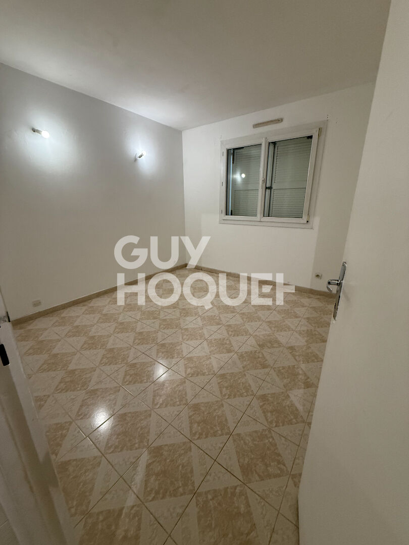 Maison 7 pièces avec jardin