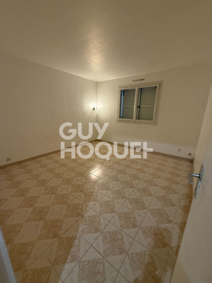 Maison 7 pièces avec jardin